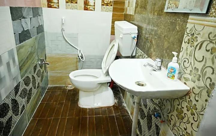 The Hotel Ambassador Inn Varanasi Luaran gambar